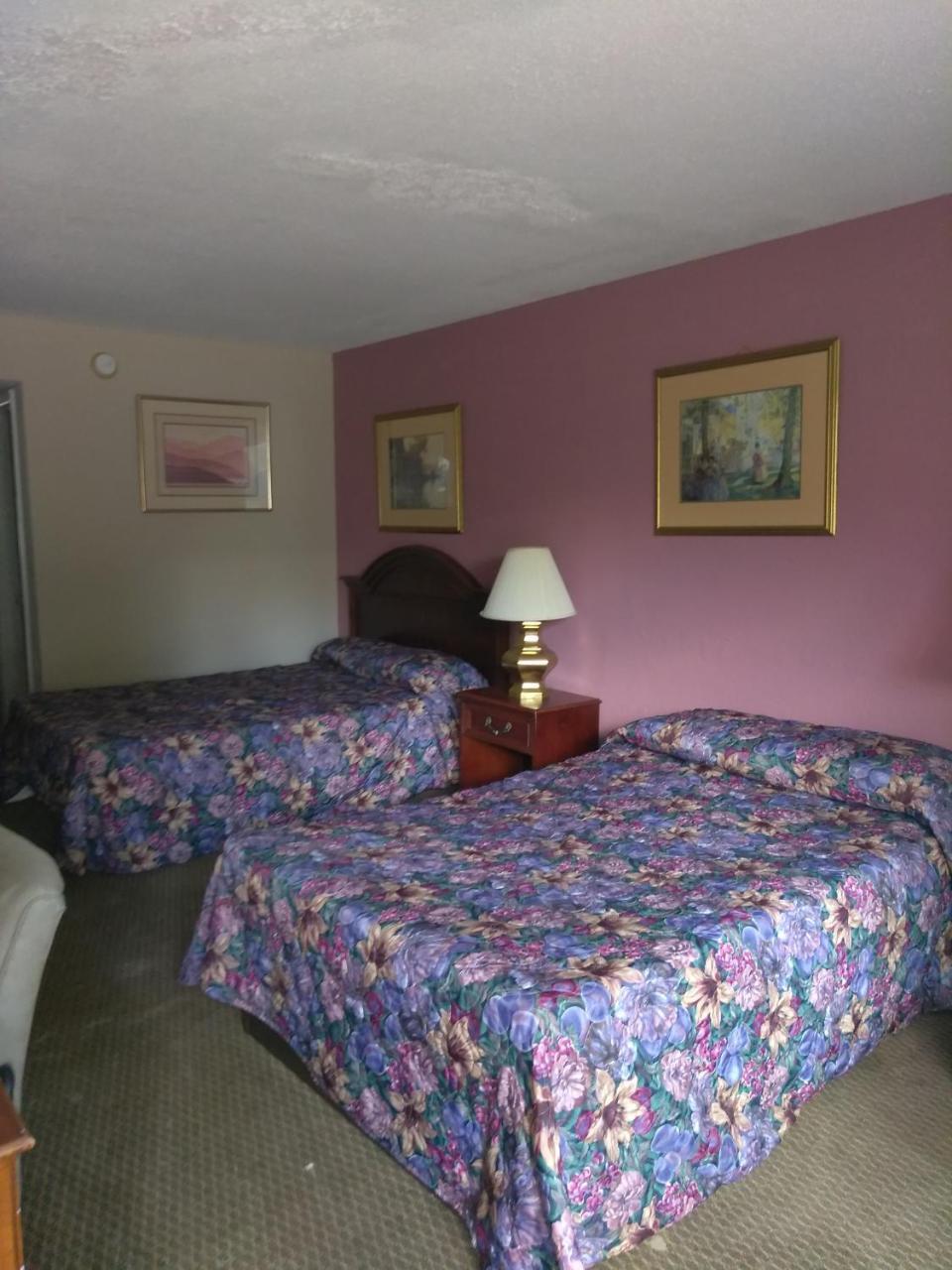 Regency Inn Fayetteville/Fort Bragg Εξωτερικό φωτογραφία